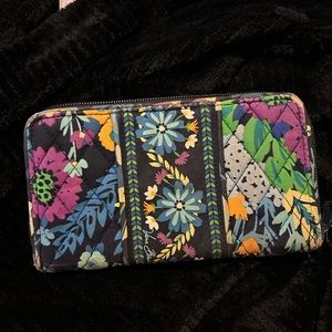 Vera Bradley wallet